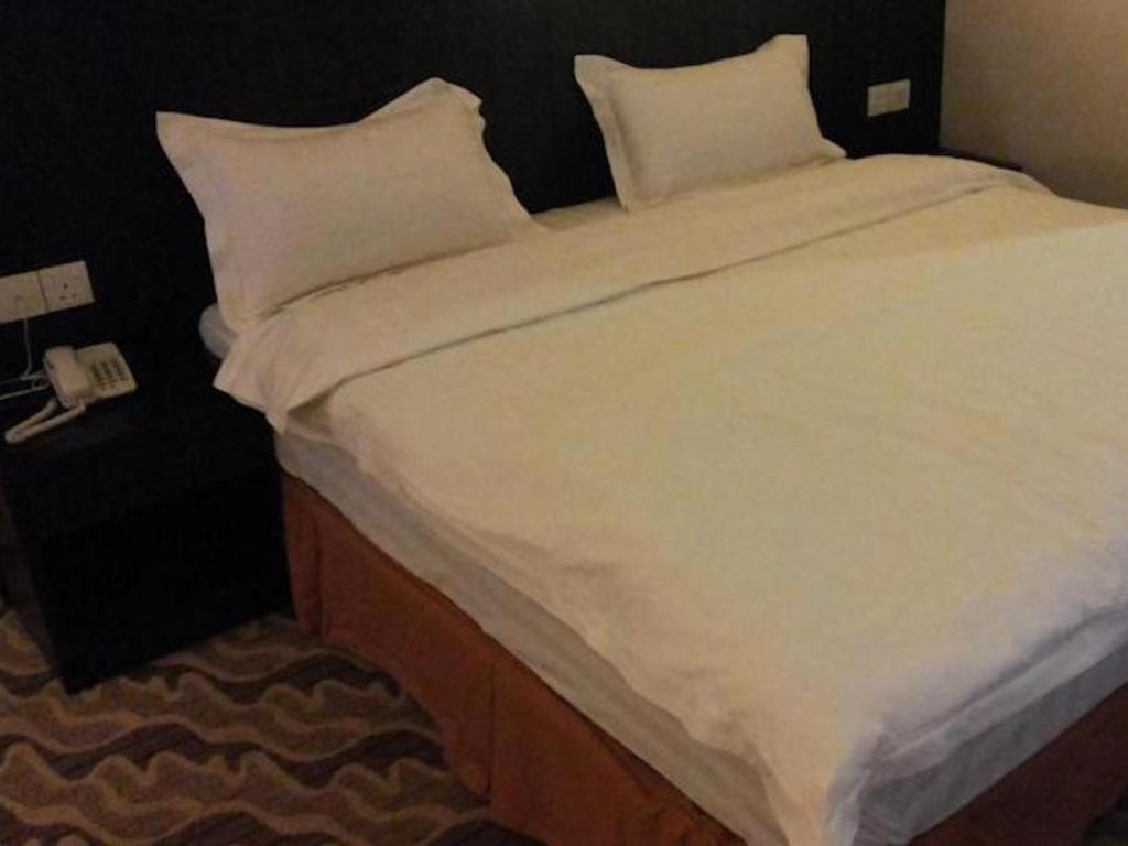 Eminent Hotel Kota Kinabalu Ngoại thất bức ảnh