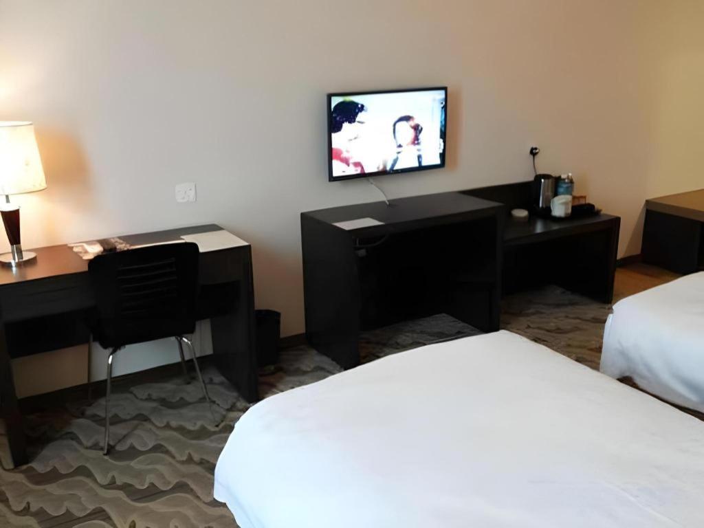 Eminent Hotel Kota Kinabalu Ngoại thất bức ảnh
